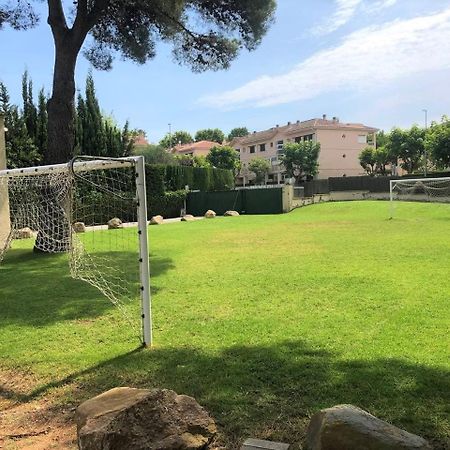 Apartamento En Platja Sant Pol S'Agaro Con Pisicina Y Jardin サン・フェリウ・ダ・ギショルス エクステリア 写真