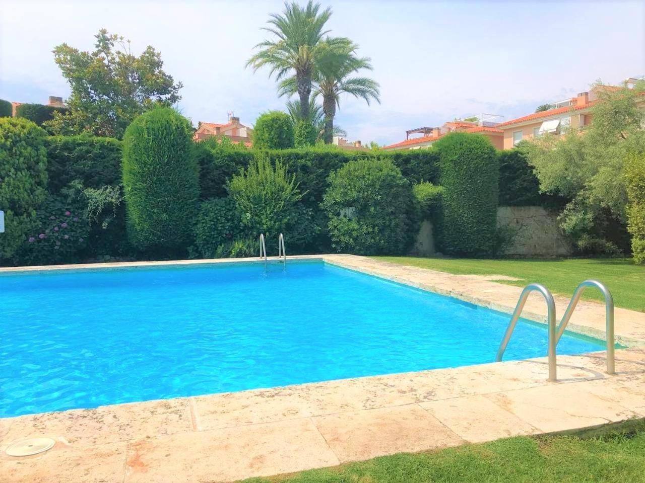 Apartamento En Platja Sant Pol S'Agaro Con Pisicina Y Jardin サン・フェリウ・ダ・ギショルス エクステリア 写真